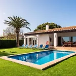Sonrisa By Escape Villa Binibeca