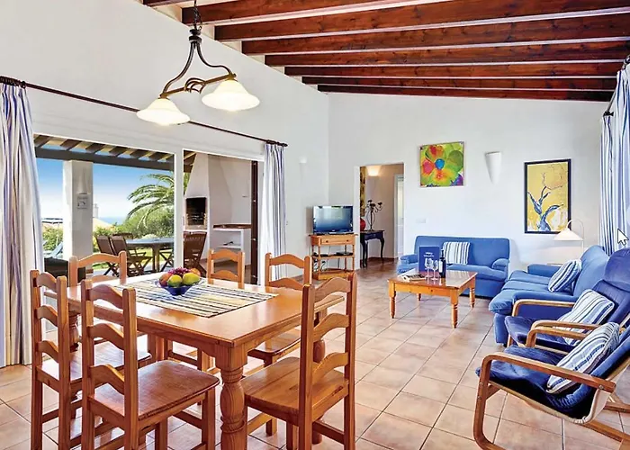 Sonrisa By Escape * ביניבקה